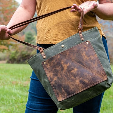 The Classic Waxed Canvas Bag | Tote Bag with Leather Pocket | Crossbody Bag | MEDIUM | Made in USA 