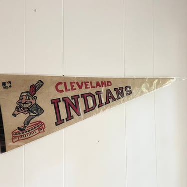 Vintage XL 1969 Cleveland, Ohio Indians Baseball Pennant 