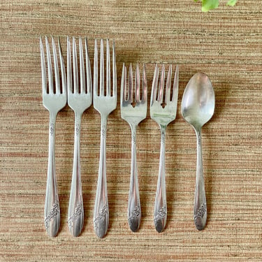 Queen bess hot sale ii silverware