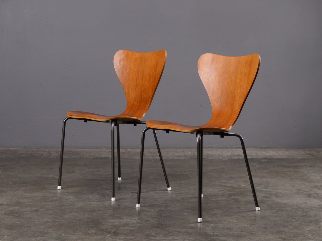 Pair Of Teak Danish Modern Bent-ply Dining Chairs Mid-century Modern 