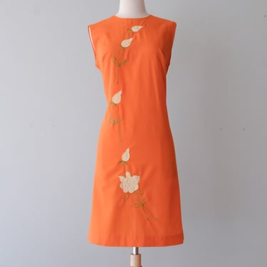 Fantastic 1960's Bold Orange Rosebud Shift Dress / Sz M