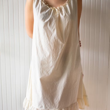 Vintage Victorian Ruffle Cotton Nightgown Medium