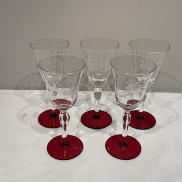 5 Aperitif Red Footed Cocktail Glasses with Etch Poinsettia, Vintage Christmas glasses, valentines day barware gift, red and crystal barware 