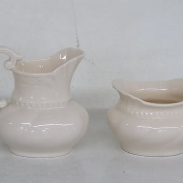 Lenox Porcelain Ivory Colonial Collection Creamer and Open Sugar Bowl Set 3545B