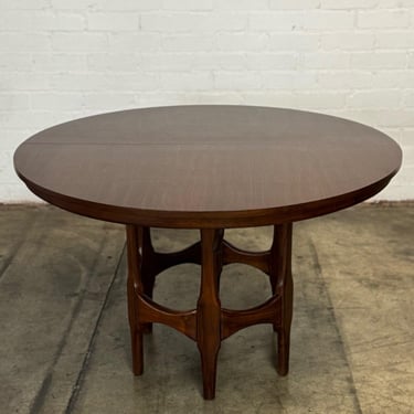 Sculptural Dining Table in Walnut 