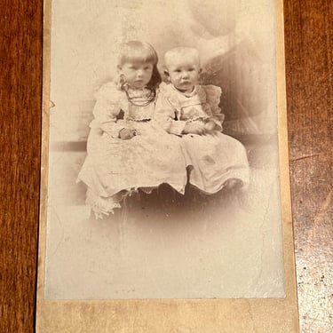 Victorian Children Photograph Portrait Cabinet Card Girl Baby 1890s 1900s 