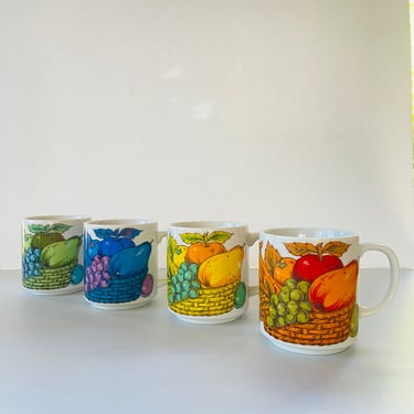70s Japanese Coffee mugs Set of 4 / Tea Mugs / Vintage Ceramic Mugs /Vintage Fruits / Free US Shipping 