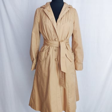 Vintage 60s 70s Tan Trench Coat with Hood // Quilted Belted 