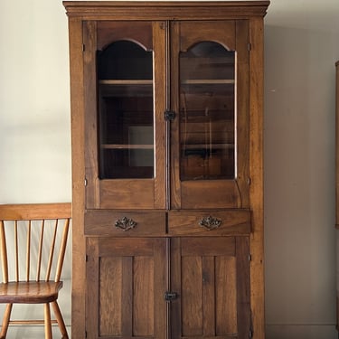 Oak hutch