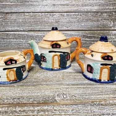 1960s Vintage Cottage Ware Teapot Sugar Bowl & Creamer 5 pc Set, Occupied Japan, Ceramic Thatched Huts Houses, Tea Party, Vintage Kitchen 