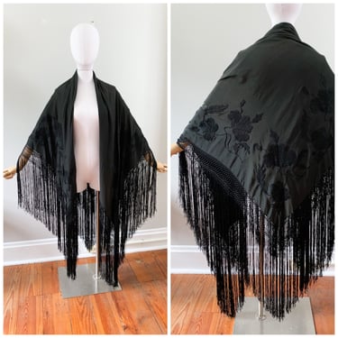 20s Black Floral Embroidered Silk Piano Shawl / 1920s Vintage Fringe Cover Up / OSFM 