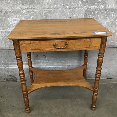 Twisted Oak Side Table (Seattle)