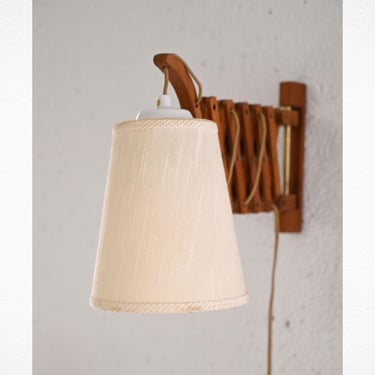 Vintage Wall Lamp with Extendable Wooden Arm and Conical Fabric Shade 