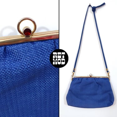 Chic Vintage 70s Blue Woven Raffia Purse / Clutch with Red Gem 