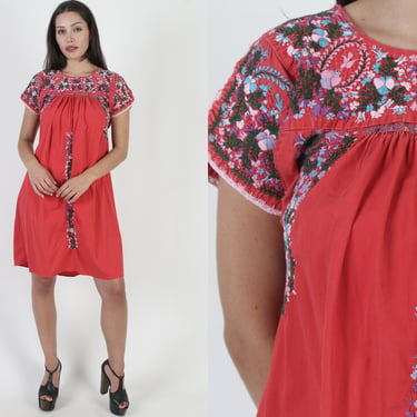 Oaxacan Bright Floral Dress / Heavy Hand Embroidered Mexican Dress / South American Style Market Dress 