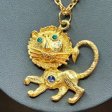 Vintage Lion Pendant Necklace Zodiac Leo Green Rhinestone Eyes Retro Jewelry 