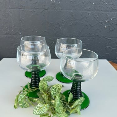 Green Stem Wine Glasses (Set of 4)