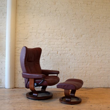 Ekornes Stressless Danish Leather High-End Recliner Chair Wing Bur Lthr/Walnut