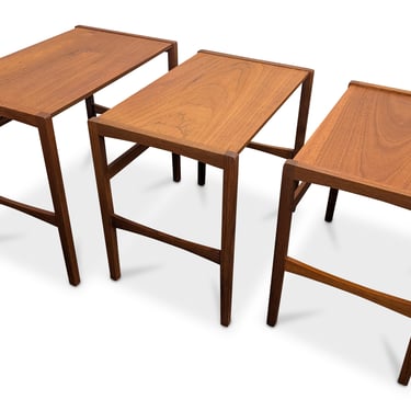 Teak Nesting Tables - 022533