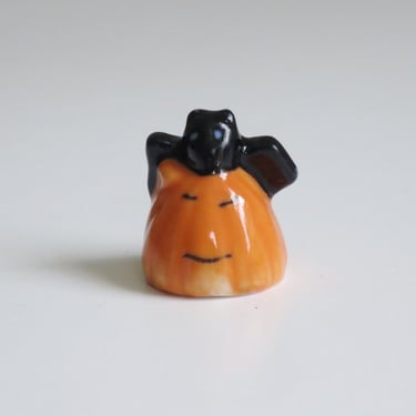 1" Miniature Pumpkin , Mini Porcelain Halloween Jack-O-Lantern Figurine, SwirlingOrange11 