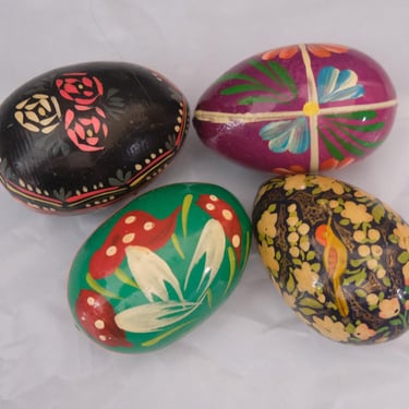 Vintage Hand Painted Wooden Easter Eggs (set of 4) 