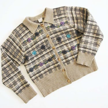 Vintage 90s 2000s Plaid Cardigan S M - Floral Embroidered Wool Cardigan Sweater - Collared Beige Gray Knitted Sweater - 2000s Clothing 