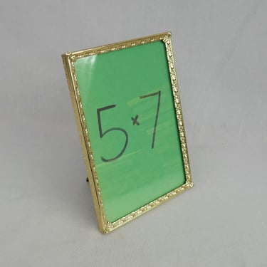Vintage Picture Frame - Gold Tone Metal w/ Glass - Edge Design and Decorative Corners - Tabletop - Holds 5