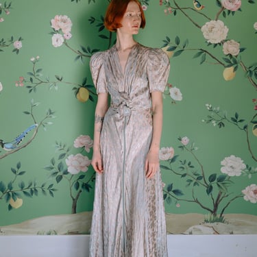 Antique 1940s Art Deco damask silk puff sleeve dressing gown 