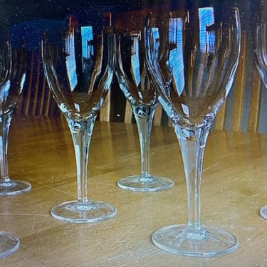 10 Michelangelo by Crate & Barrell Stemware Wine Glasses~ Smooth Stem Clear Wine Glass~ Simply Beautiful Blown Glass~Discontinued Stemware 