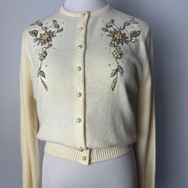 Vintage beaded cardigan sweater~ 1960’s orlon Jean Marie~ off white with pearly beads & buttons/ size Small 