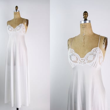 70s Lily of France White Full Slip Dress / White lace slip / Vintage lingerie / Wedding Nightgown / Size S/M 