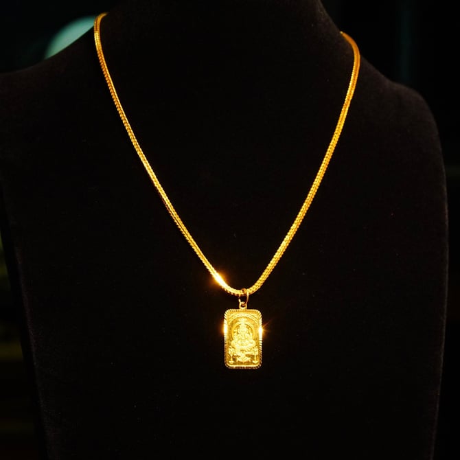 Vintage 22KT Yellow Gold Hindu Omkara Ganesha Pendant Necklace, 2mm Square Foxtail Chain, Engraved Diamond Cut Dog Tag Pendant, 16 1/2&amp;quot; L 