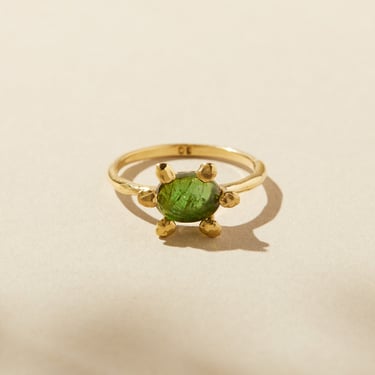 Green Tourmaline Ring, Green Crystal Ring, Gold Tourmaline Solitaire Ring, October Birthstone Jewelry, Green Gemstone Jewelry for Her 