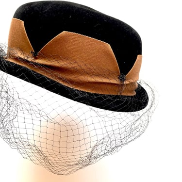 Vintage 40s 50s Velvet Felted Black Hat with Ribbon and Face Net 