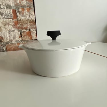 Vintage Corning Casserole with Lid - 2.5qt 