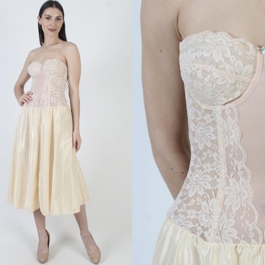 Fredericks Of Hollywood Dress, Nude Lace Lingerie, Vintage Peignior Slip, Tag Size 34C 