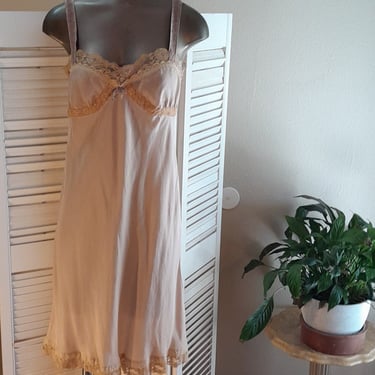 Luxe Silk Slip Dress / Lace Trim / Embroidered Straps / | Flashback Vintage  - South Austin - Austin, TX | ATTIC