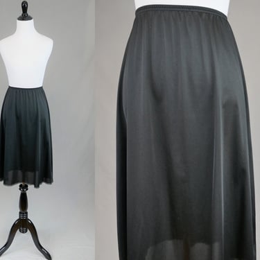 80s Black Half Slip - Nylon Skirt Slip - Lace Trim Hem - Vanity Fair - Vintage 1980s - Size M Medium 