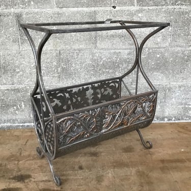 Decorative Cast Side Table (needs top) (Seattle)