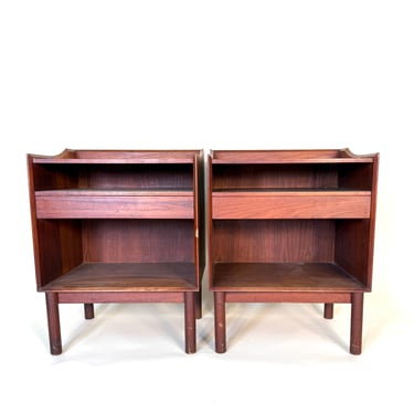 Pair of Solid Teak Nightstands by Peter Hvidt for Søborg Møbelfabrik – Denmark, 1950s