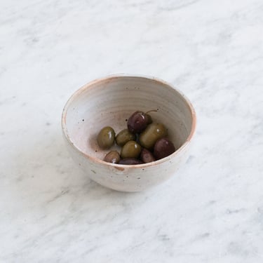 Petite Stoneware Bowl