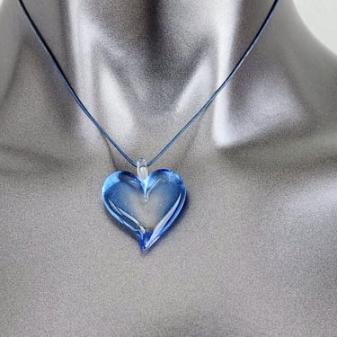 Vintage YUMMI GLASS of Italy Blue Glass Heart Pendant Necklace 
