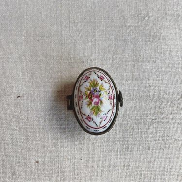 Beautiful old French porcelain pill box with hand painted design 