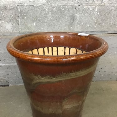 Flared Ceramic Pot (Seattle)