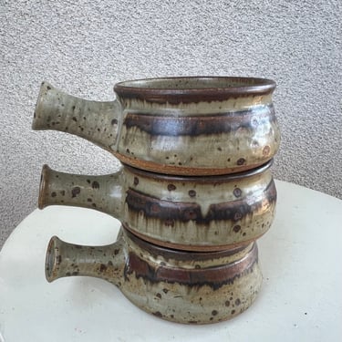 Vintage Studio Art Pottery Stoneware Soup Bowls With Handles Set 3 Brown Tones 