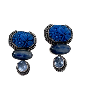 AMY KAHN RUSSELL- Blue Etched Glass &amp; Stone Earrings