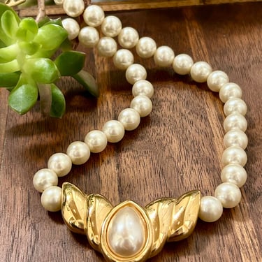 Vintage Napier Faux Pearl Yellow Gold Tone Collar Necklace Art Deco Retro 1970s 1980s 70s 80s Fashion Jewelry Signed 