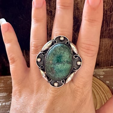 ORNATE VINTAGE BEAUTY Silver & Turquoise Ring | Vintage Jewelry | Southwestern | Large Statement Ring | Size 9 1/2 