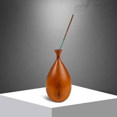 Signed Mid-Century Organic Modern Petite Wood-Turned Vase in Solid Walnut by George Biersdorf, USA, c. 1979 