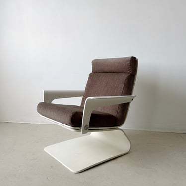 SPACE AGE ARMCHAIR BY PETER GHYCZY FOR COR, 70’s